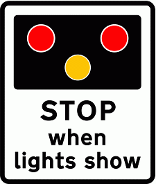 DOT NO 773 Stop lights Official Department of Transport Category: Level Crossing Signs / Official schedule number: 3